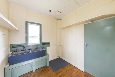 Photo of property in 271 Ferguson Street, Palmerston North, 4410