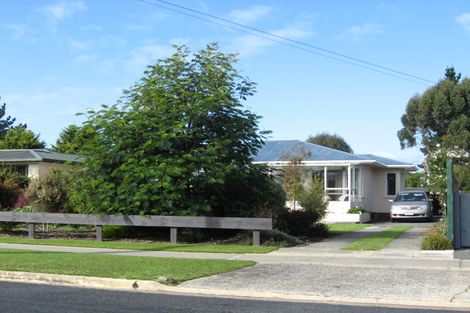 Photo of property in 17 Viscount Road, Waldronville, Dunedin, 9018