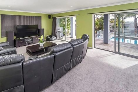 Photo of property in 12 Haseler Crescent, Howick, Auckland, 2014