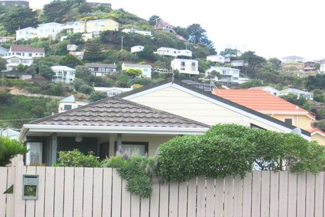 Photo of property in 24 Aparima Avenue, Miramar, Wellington, 6022