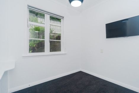 Photo of property in 100 Barnard Street, Wadestown, Wellington, 6012