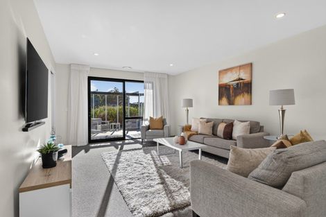 Photo of property in 20 Walford Way, Darfield, 7571