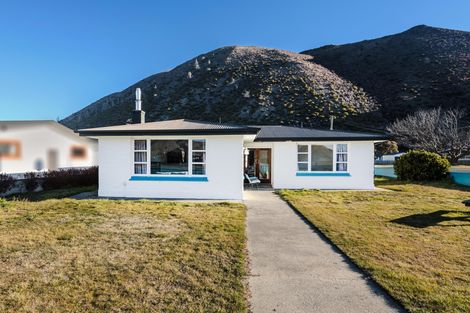 Photo of property in 85 Bledisloe Street, Kurow, 9435