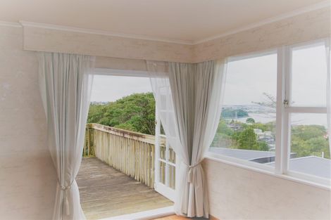 Photo of property in 2a Hoskins Avenue, Hillsborough, Auckland, 1042