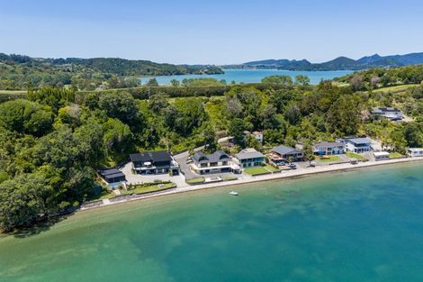 Photo of property in 42 Manganese Point Road, Tamaterau, Whangarei, 0174