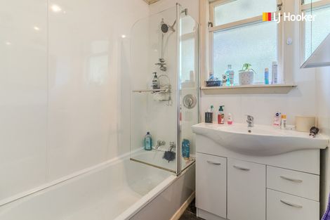 Photo of property in 15 Hanlon Street, Halfway Bush, Dunedin, 9010