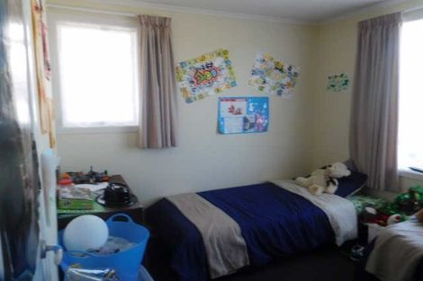 Photo of property in 57 Banks Street, Marfell, New Plymouth, 4310