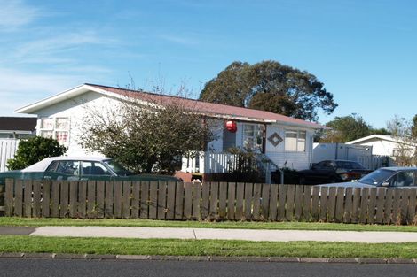 Photo of property in 62 Raglan Street, Mangere East, Auckland, 2024