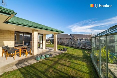 Photo of property in 35 Severn Street, Green Island, Dunedin, 9018