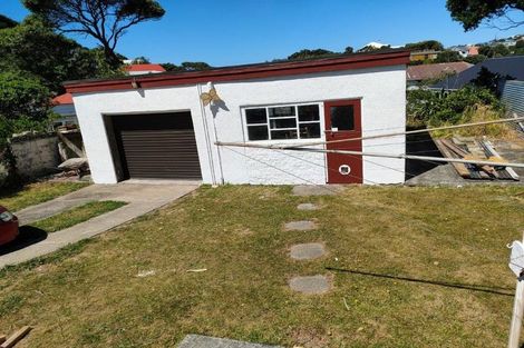 Photo of property in 94 Tiber Street, Island Bay, Wellington, 6023