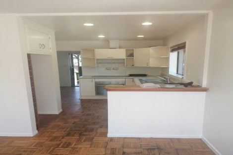 Photo of property in 2/13 Rapallo Place, Farm Cove, Auckland, 2012