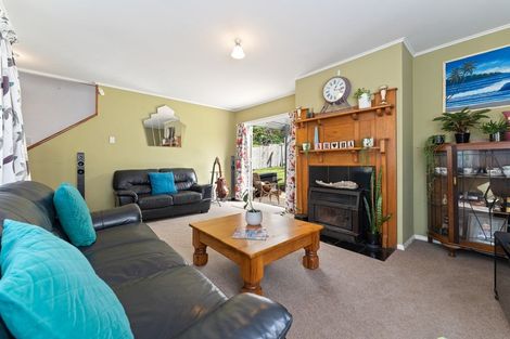 Photo of property in 22 Glenpark Avenue, Frankleigh Park, New Plymouth, 4310