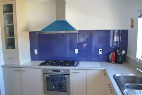 Photo of property in 94 Oxford Street, Tawa, Wellington, 5028