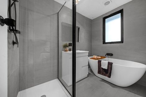Photo of property in 3/9 Ireland Place, Ranui, Auckland, 0612