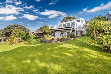 Photo of property in 2/35 Beresford Street, Bayswater, Auckland, 0622