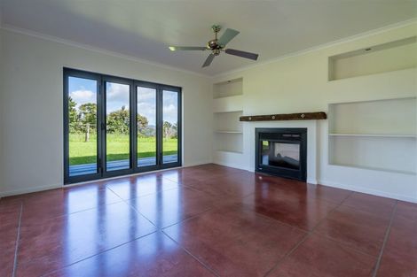 Photo of property in 42 Piwakawaka Rise, Karetu, 0283