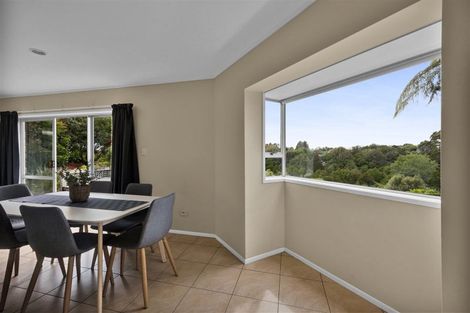Photo of property in 146 Heta Road, Highlands Park, New Plymouth, 4312
