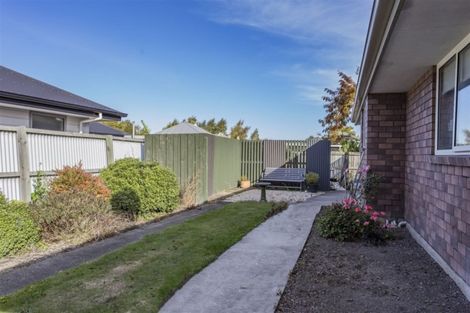 Photo of property in 19 Parsonage Road, Woodend, 7610