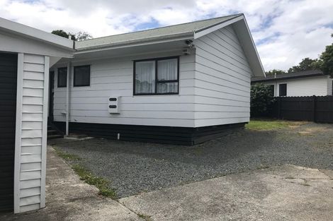 Photo of property in 124 Moire Road, West Harbour, Auckland, 0618