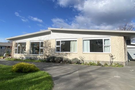 Photo of property in 43 Rountree Street, Upper Riccarton, Christchurch, 8041