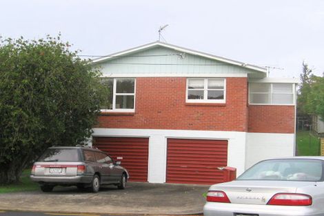 Photo of property in 4/4 Penzance Road, Mairangi Bay, Auckland, 0630