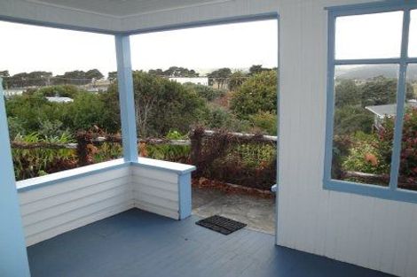 Photo of property in 15 Golf Road, Paraparaumu Beach, Paraparaumu, 5032