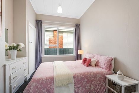 Photo of property in 70 Cutten Street, South Dunedin, Dunedin, 9012