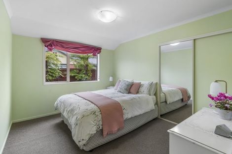 Photo of property in 28 Pewter Place, Northwood, Christchurch, 8051
