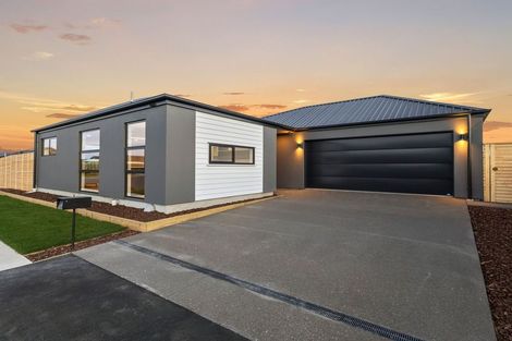 Photo of property in 28 Kite Street, Rolleston, 7614