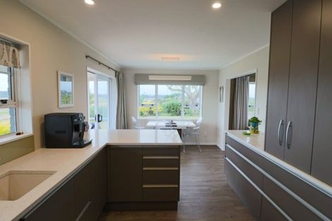 Photo of property in 33 Victoria Street, Foxton, 4814