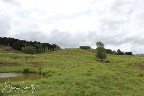 Photo of property in 215c Heatley Road, Whakapirau, 0583