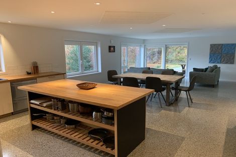 Photo of property in 7 Venus Place, Arthurs Point, Queenstown, 9371