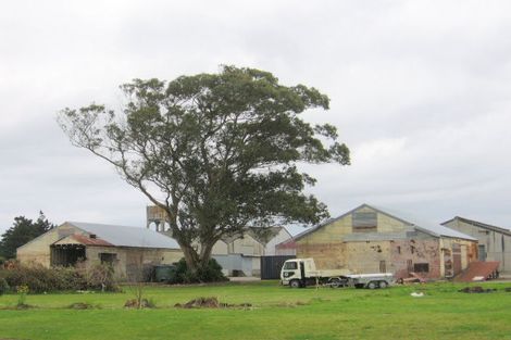 Photo of property in 10 Ravensworth Place, Foxton, 4814