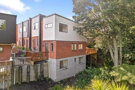 Photo of property in 10/72 Alfriston Road, Manurewa East, Auckland, 2102