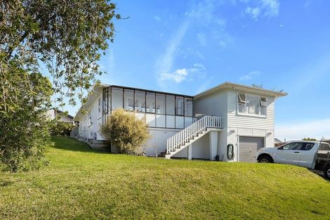 Photo of property in 23 Linwood Avenue, Forrest Hill, Auckland, 0620