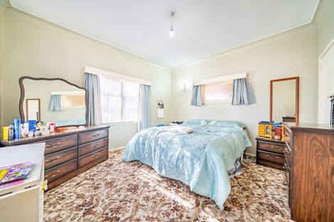 Photo of property in 5 Elizabeth Avenue, Heretaunga, Upper Hutt, 5018