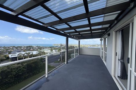 Photo of property in 25a Brightside Road, Stanmore Bay, Whangaparaoa, 0932