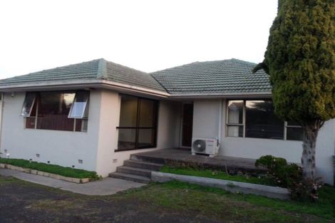 Photo of property in 26 Swanson Road, Henderson, Auckland, 0610