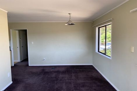 Photo of property in 21 Fenchurch Grove, Stokes Valley, Lower Hutt, 5019