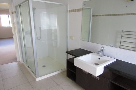 Photo of property in 9 Laurel Oak Drive, Schnapper Rock, Auckland, 0632