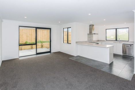 Photo of property in 39 Leathem Crescent, Pokeno, 2402