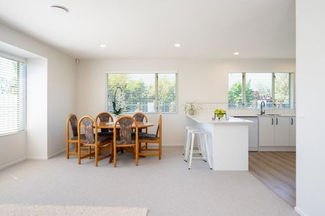 Photo of property in 12a Lucknow Road, Havelock North, 4130