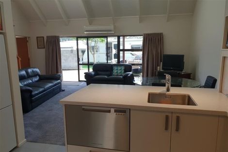 Photo of property in 13b Heuchan Lane, Wanaka, 9305