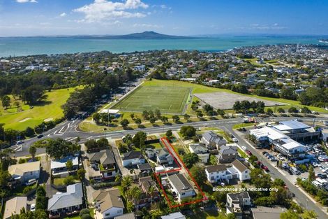 Photo of property in 2/266 Forrest Hill Road, Forrest Hill, Auckland, 0620