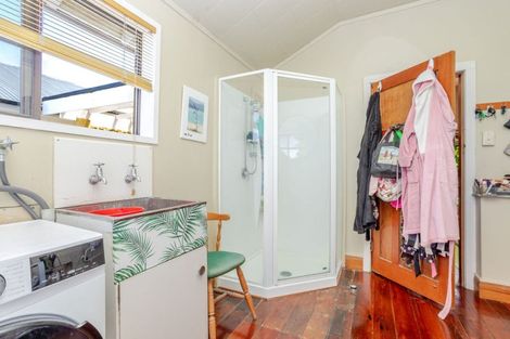Photo of property in 5 Victoria Avenue, Dannevirke, 4930