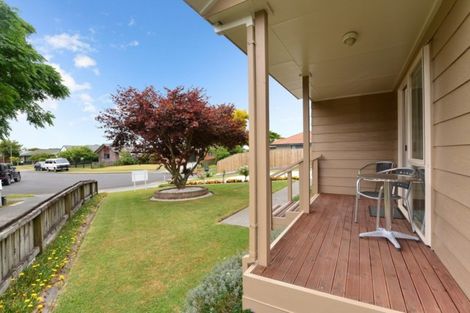 Photo of property in 17 Drake Place, Fairview Downs, Hamilton, 3214