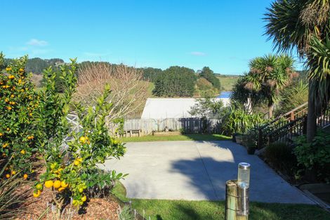Photo of property in 11 Robertson Street, Raglan, 3225