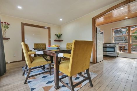 Photo of property in 40 Mountain Road, Mangere Bridge, Auckland, 2022