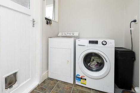 Photo of property in 20 Ward Street, Aramoho, Whanganui, 4500