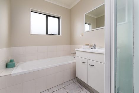 Photo of property in 7 Ari Lane, Mangere, Auckland, 2022